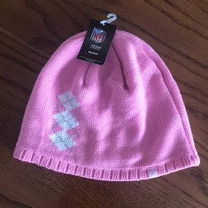 New woman’s NFL team apparel pink stocking cap- Reebok- Green Bay Packer “G”